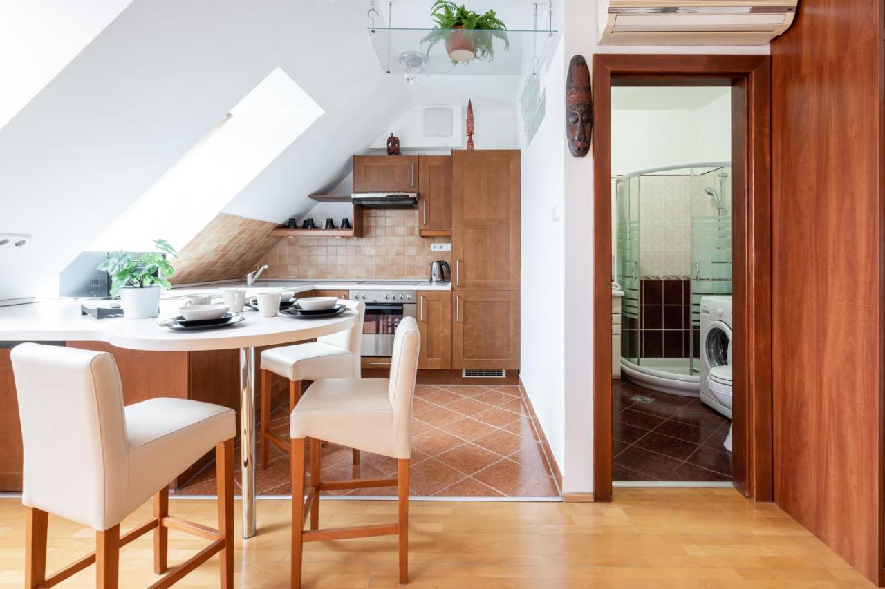 Beautiful Apartment With Ac Budapest Exterior photo